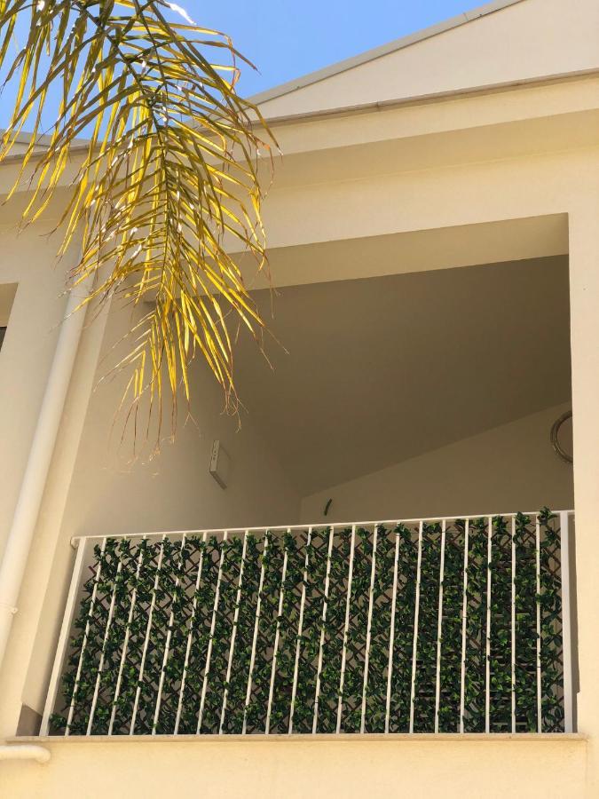 Casa Vacanza "Fortuna" 巴莱斯特拉泰 外观 照片